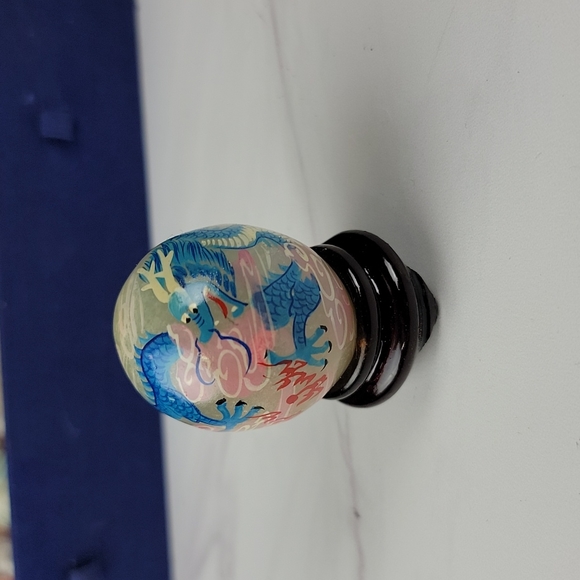 Set of 10 hand painted dragon eggs - Picture 3 of 3